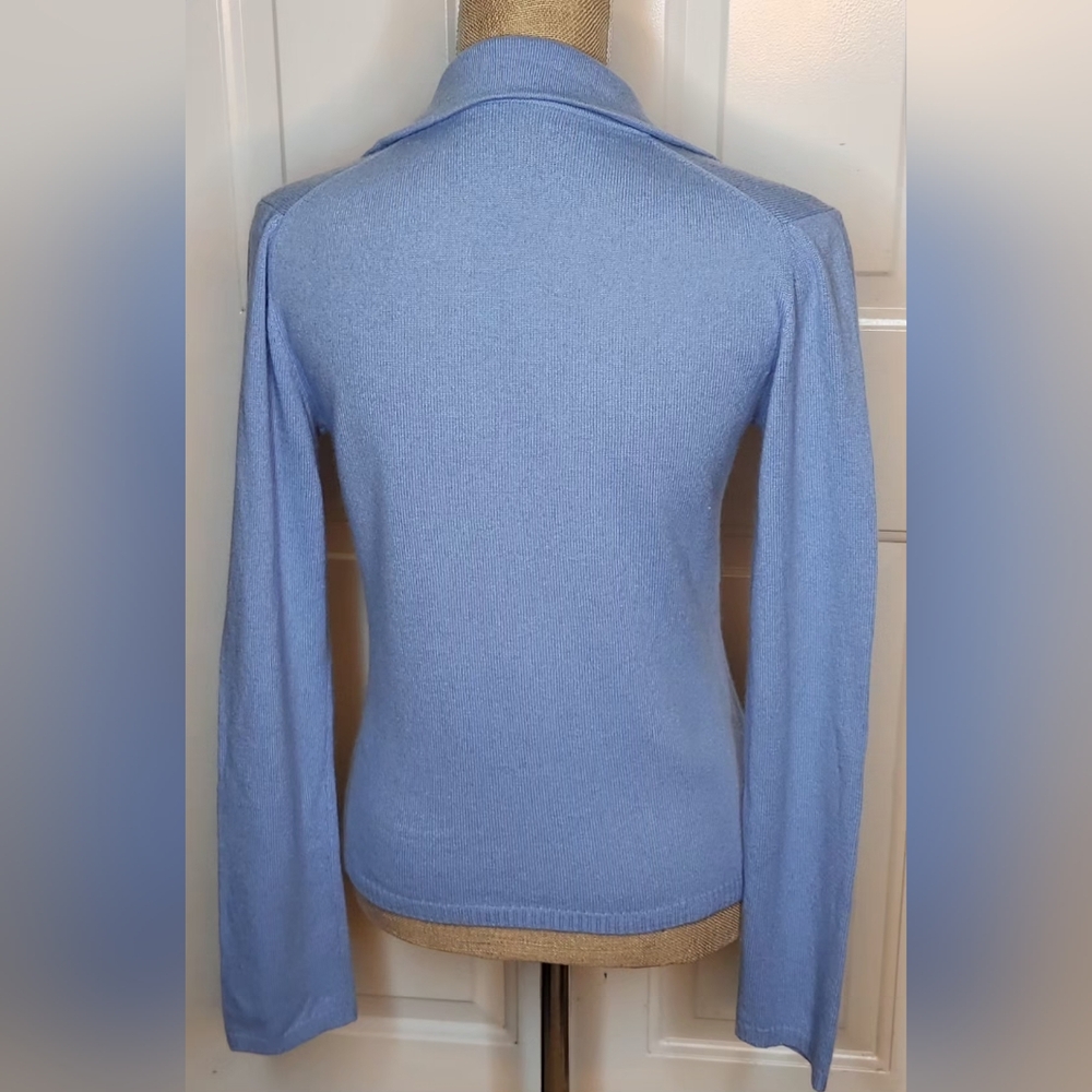 YORN Cashmere Blue Sweater Size S (pit to pit-19" & length-24") Flaw-see Pics - Picture 2 of 5